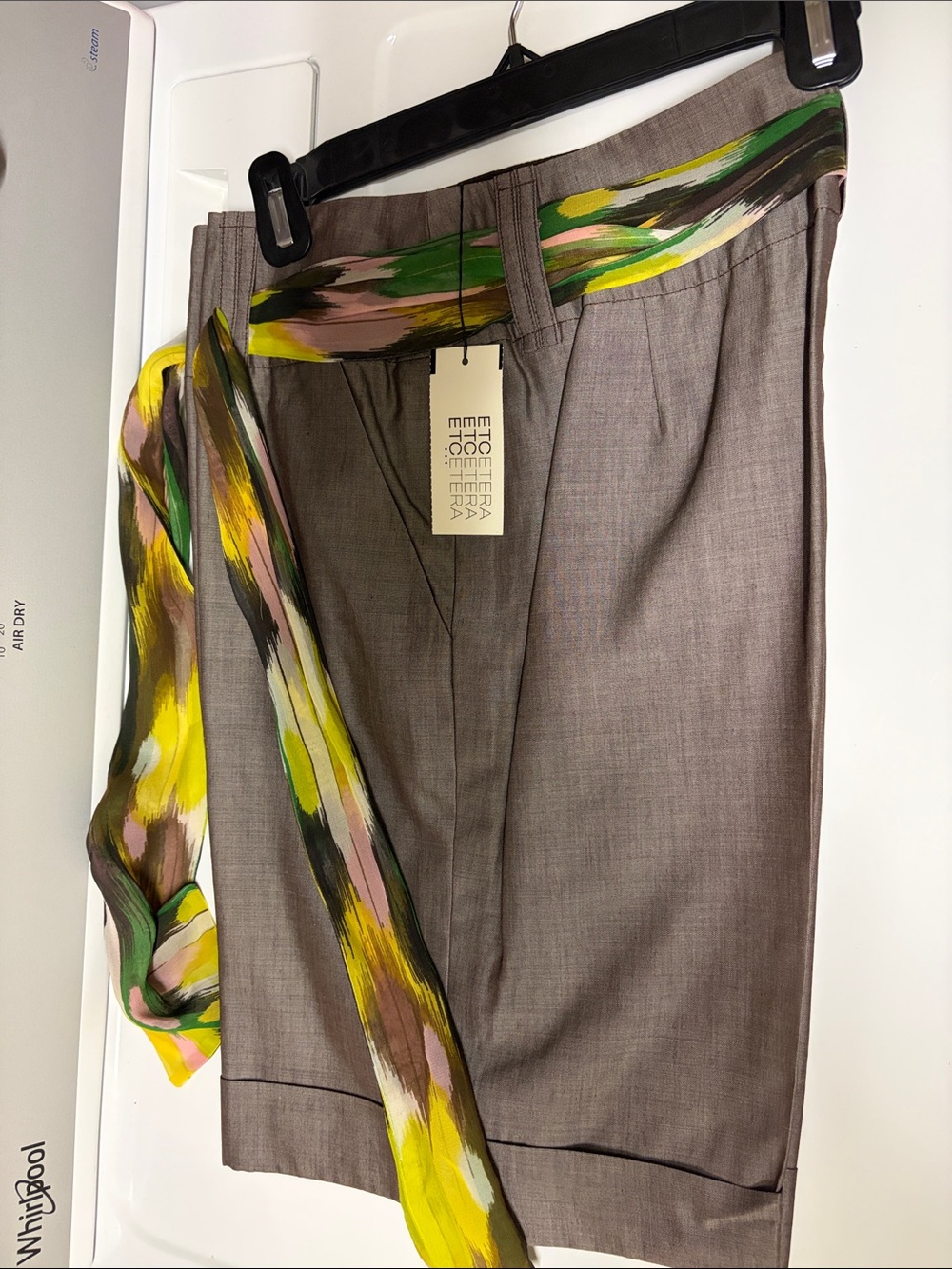 ETCETERA light brown short